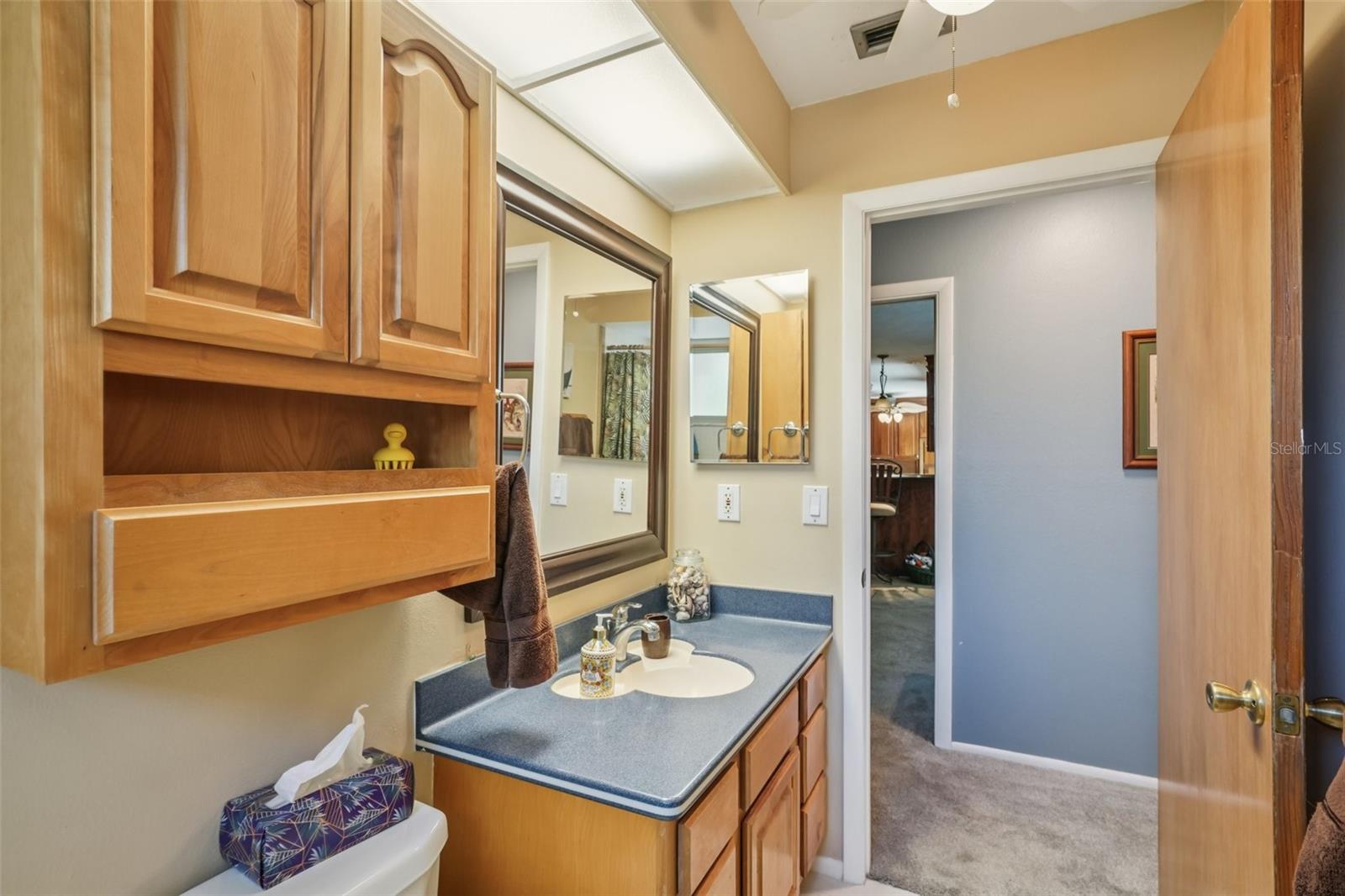 Image 20 of 32 For 1424 Rosetree Court