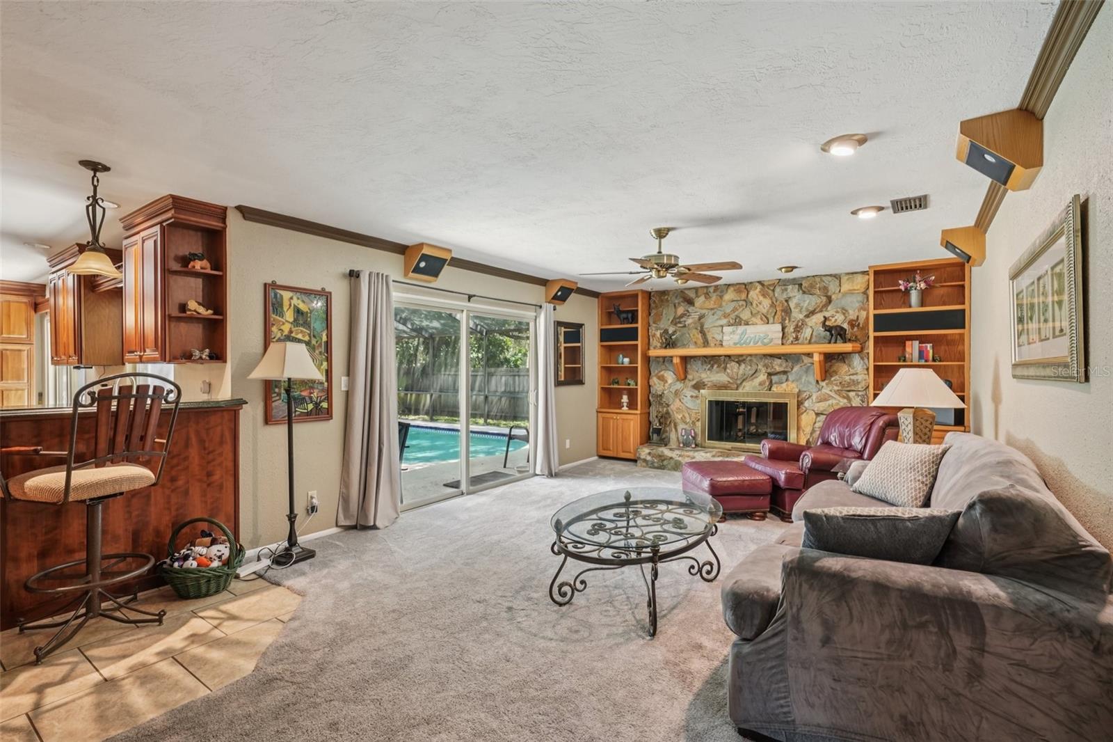 Image 5 of 32 For 1424 Rosetree Court