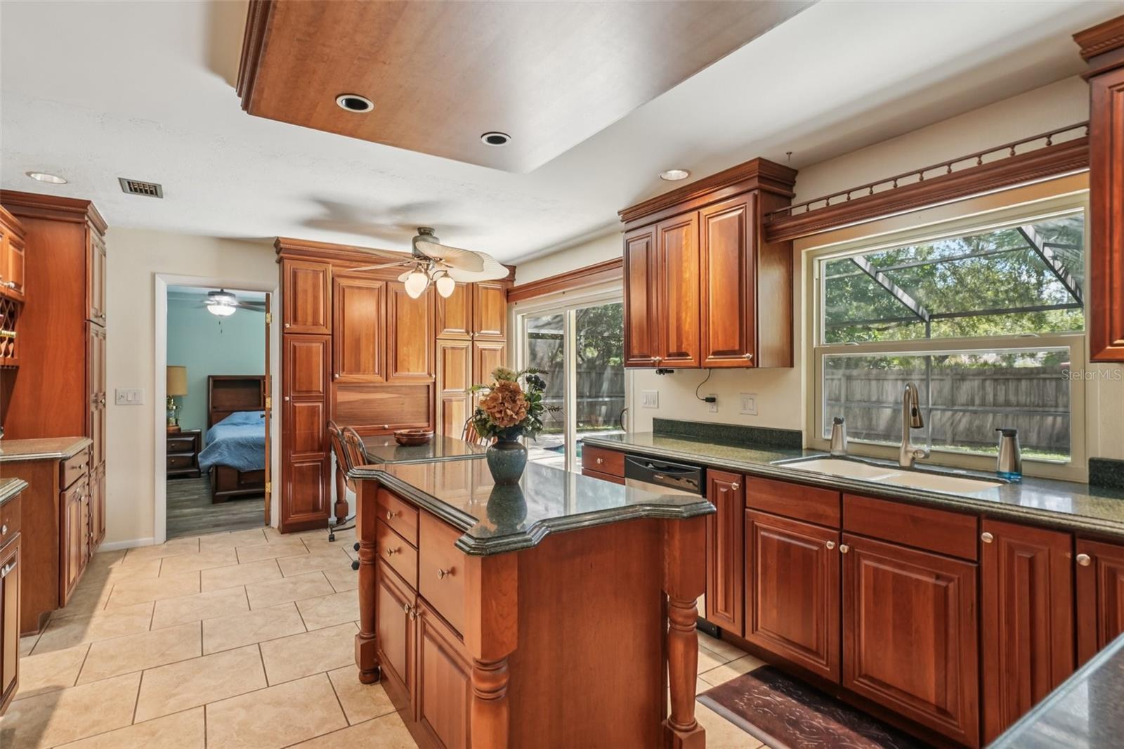 Image 8 of 32 For 1424 Rosetree Court
