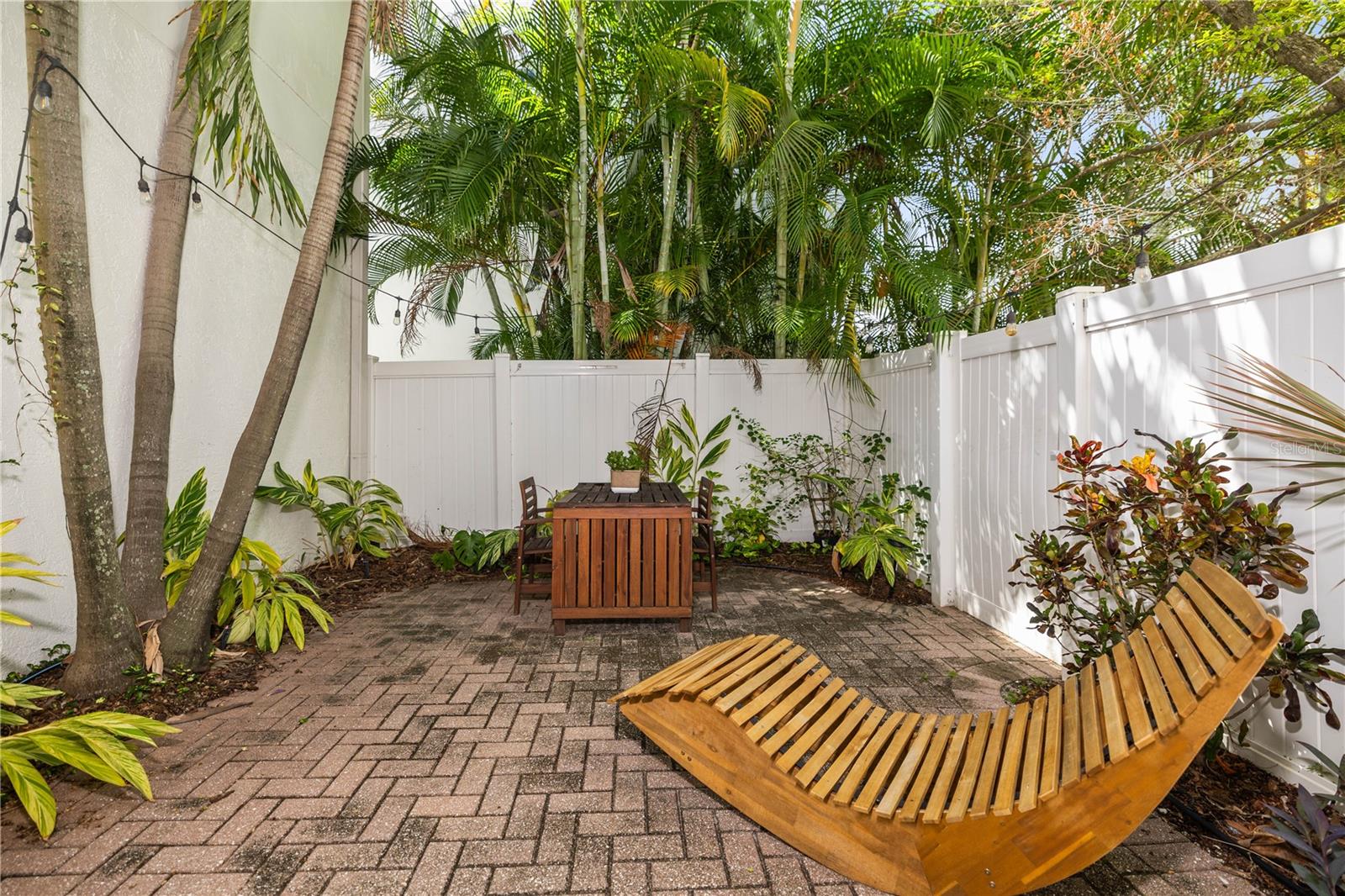 Image 28 of 28 For 3102 El Prado Boulevard 2