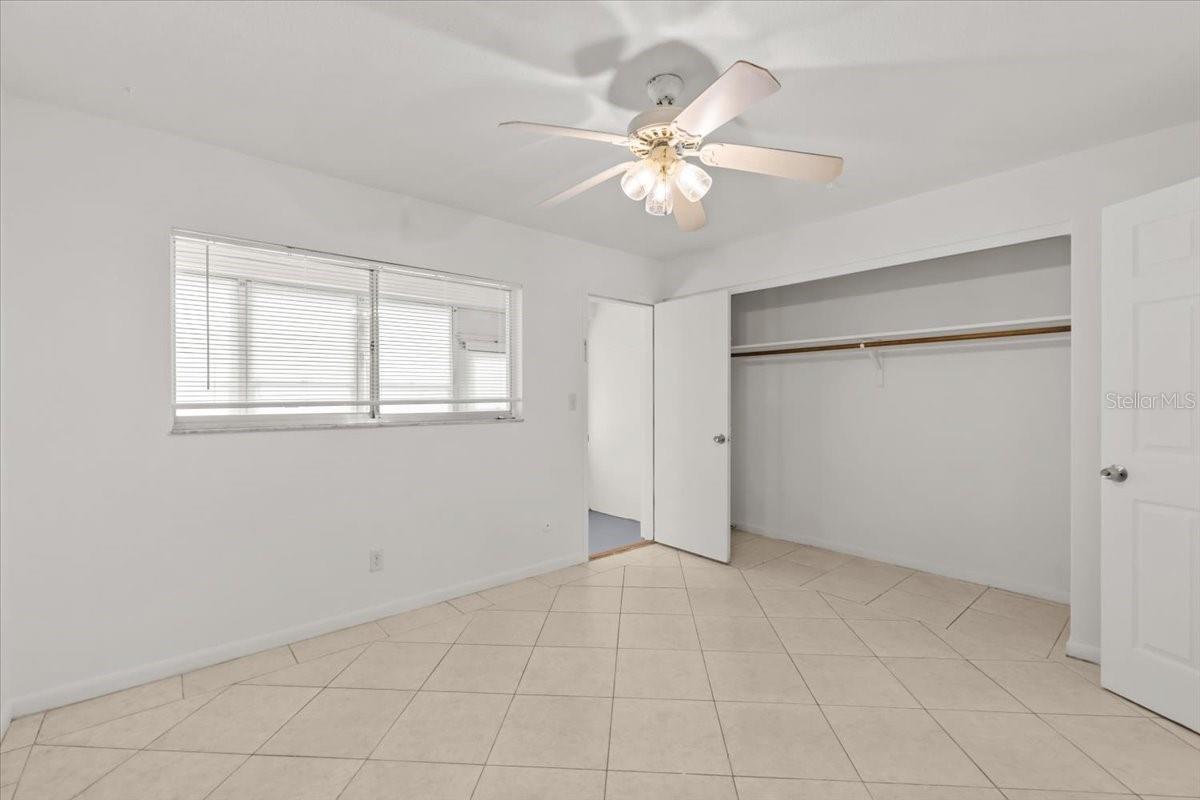 Image 19 of 22 For 2353 Shelley Street 5