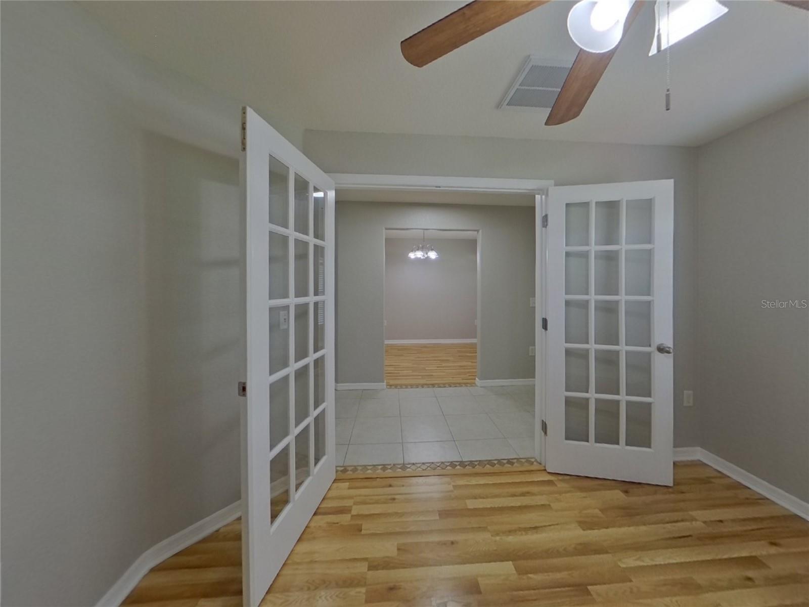 Listing photo id 10 for 2334 Danforth Road