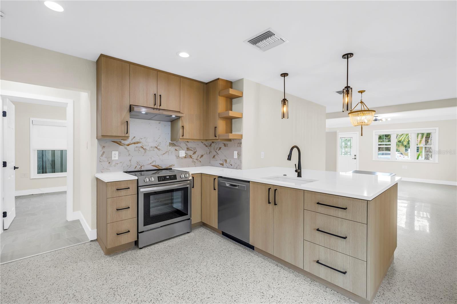Image 12 of 28 For 2926 57th Street S