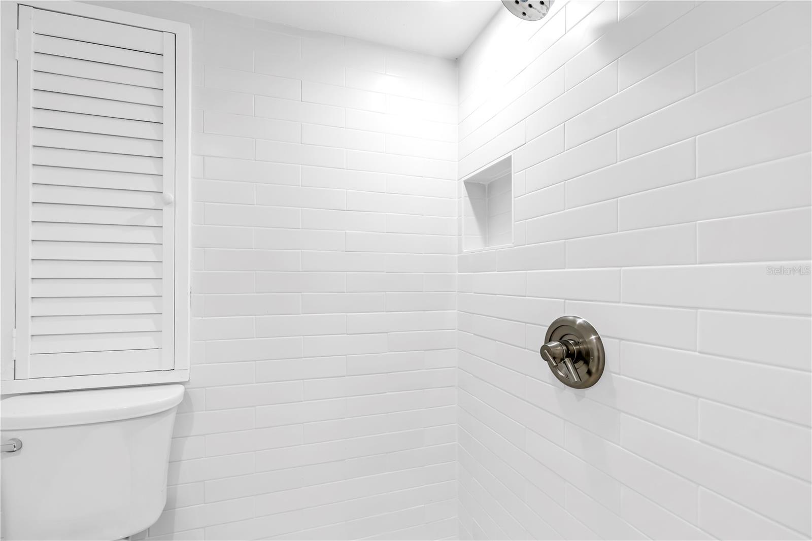 Image 20 of 28 For 2926 57th Street S