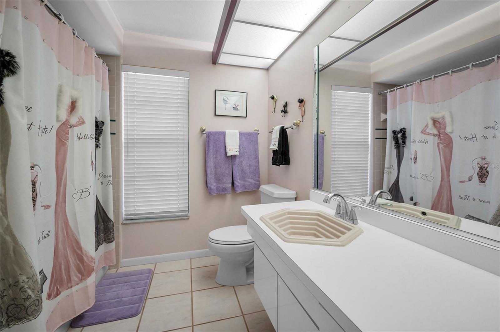 Listing photo id 22 for 3105 Wesson Way