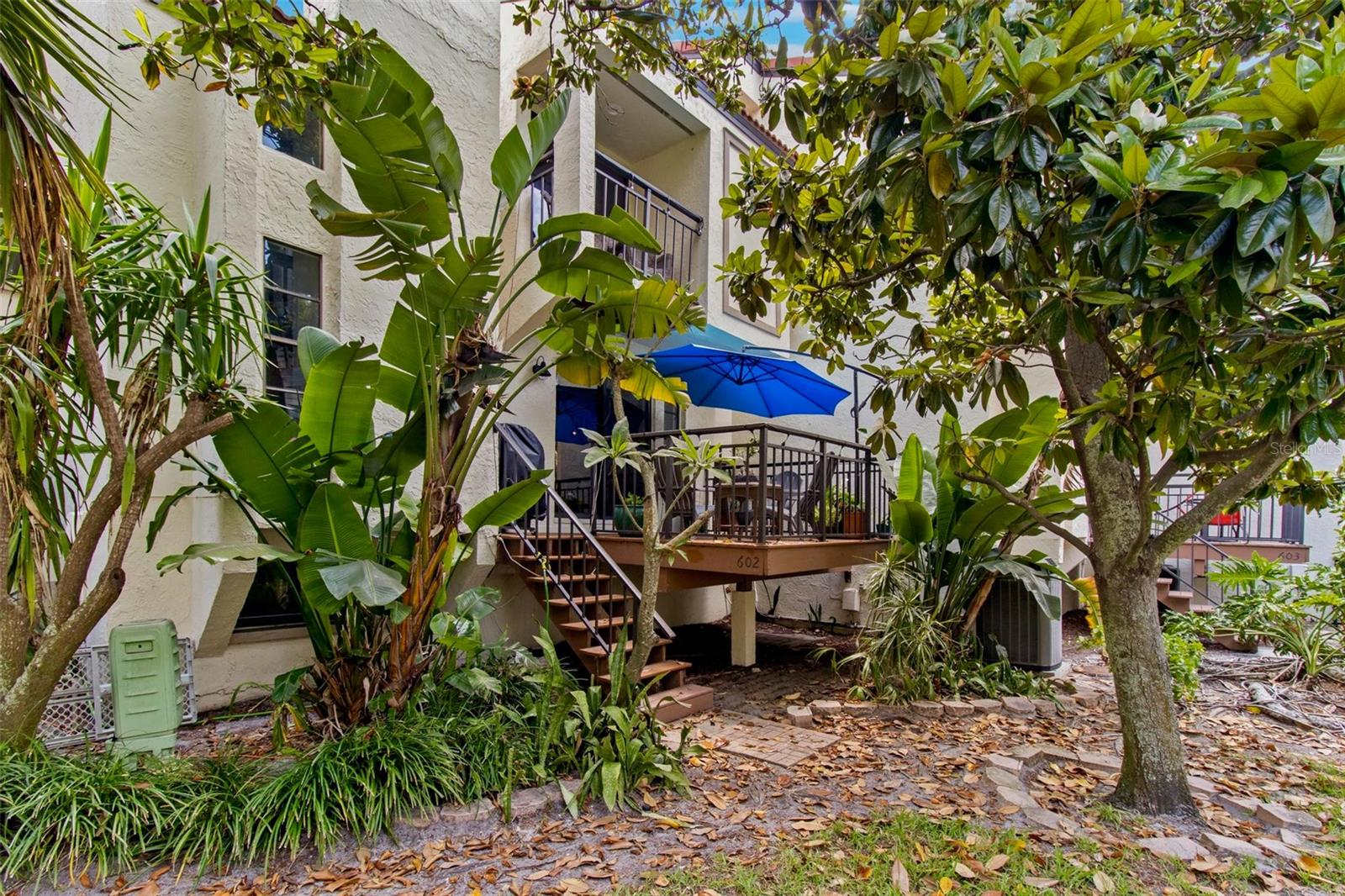 Image 26 of 35 For 240 Windward Passage 602