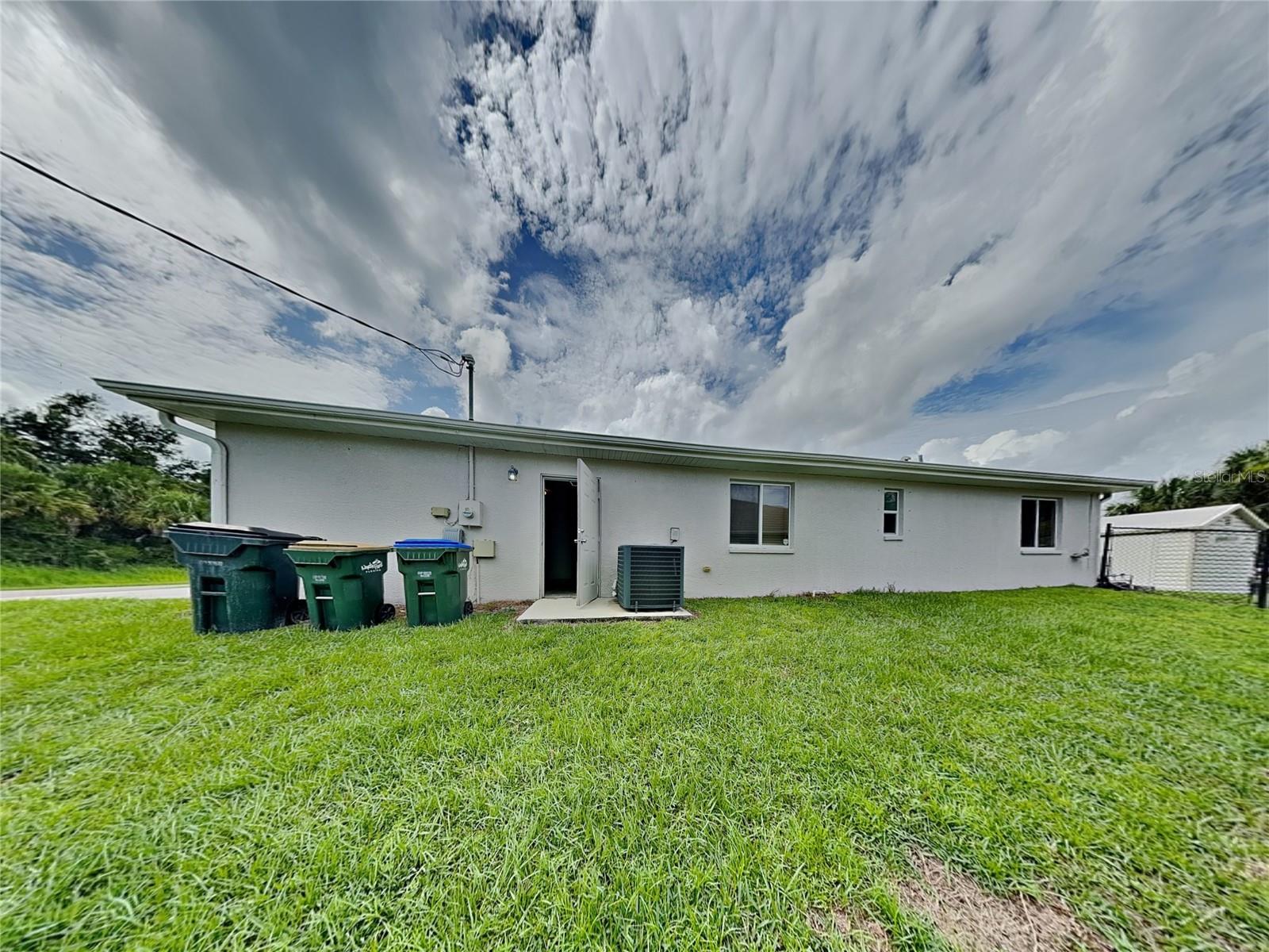 Image 20 of 21 For 8284 Caruso Lane