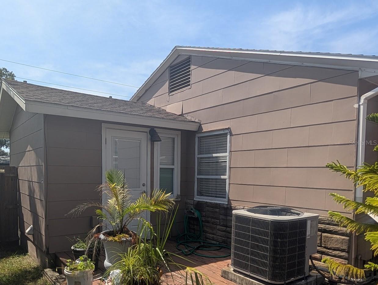 Image 11 of 14 For 1830 58th Street S