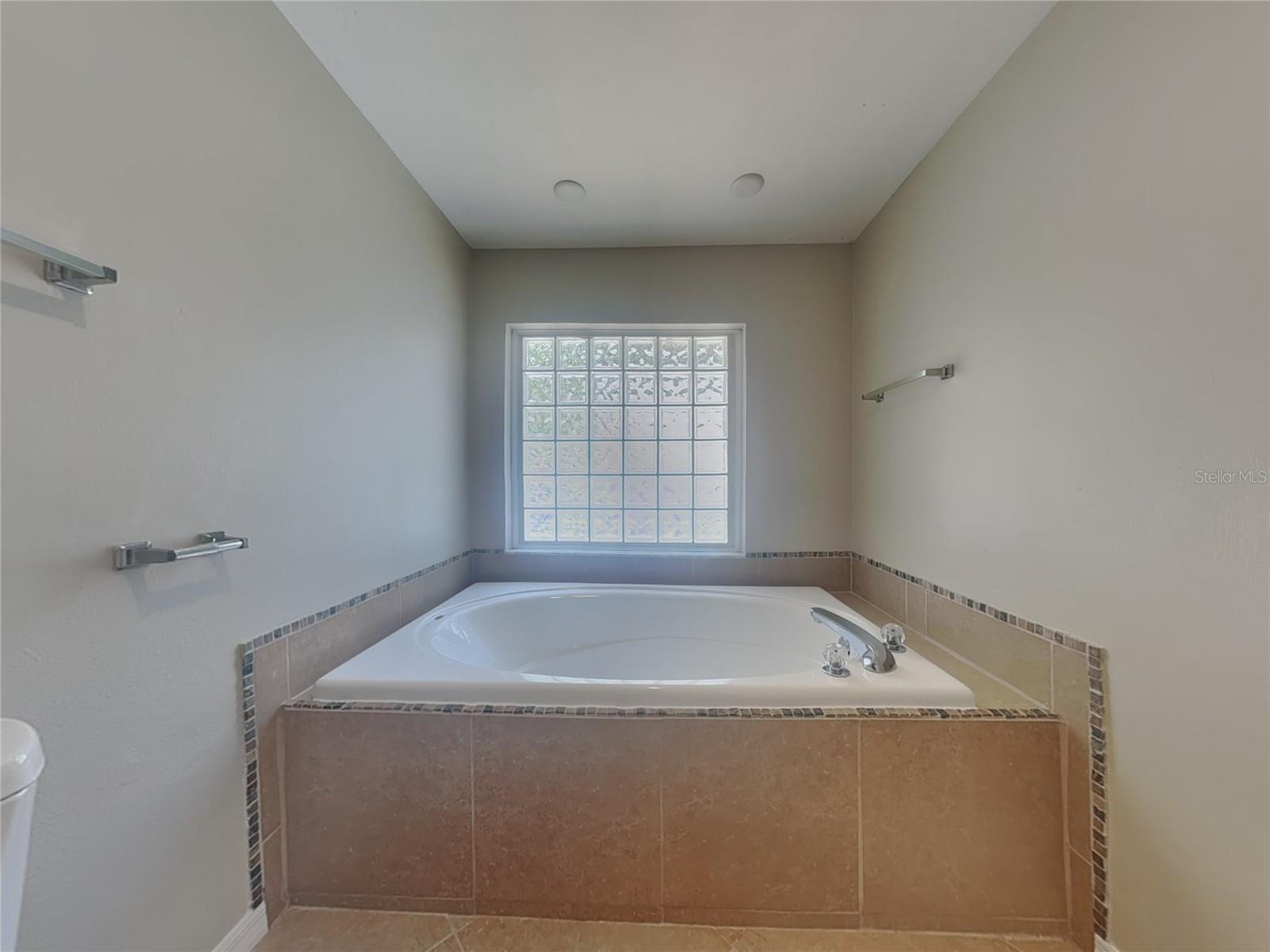 Image 7 of 15 For 1261 Dockside Drive