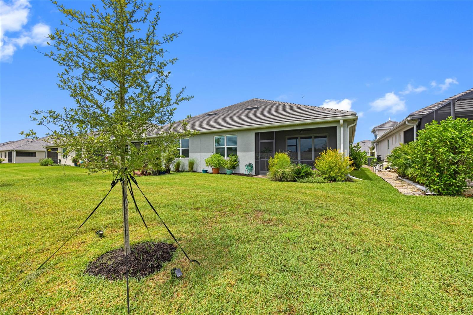 Image 21 of 25 For 10720 Klee Avenue