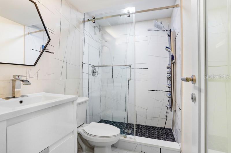 Image 10 of 14 For 4607 W Fig Street 104