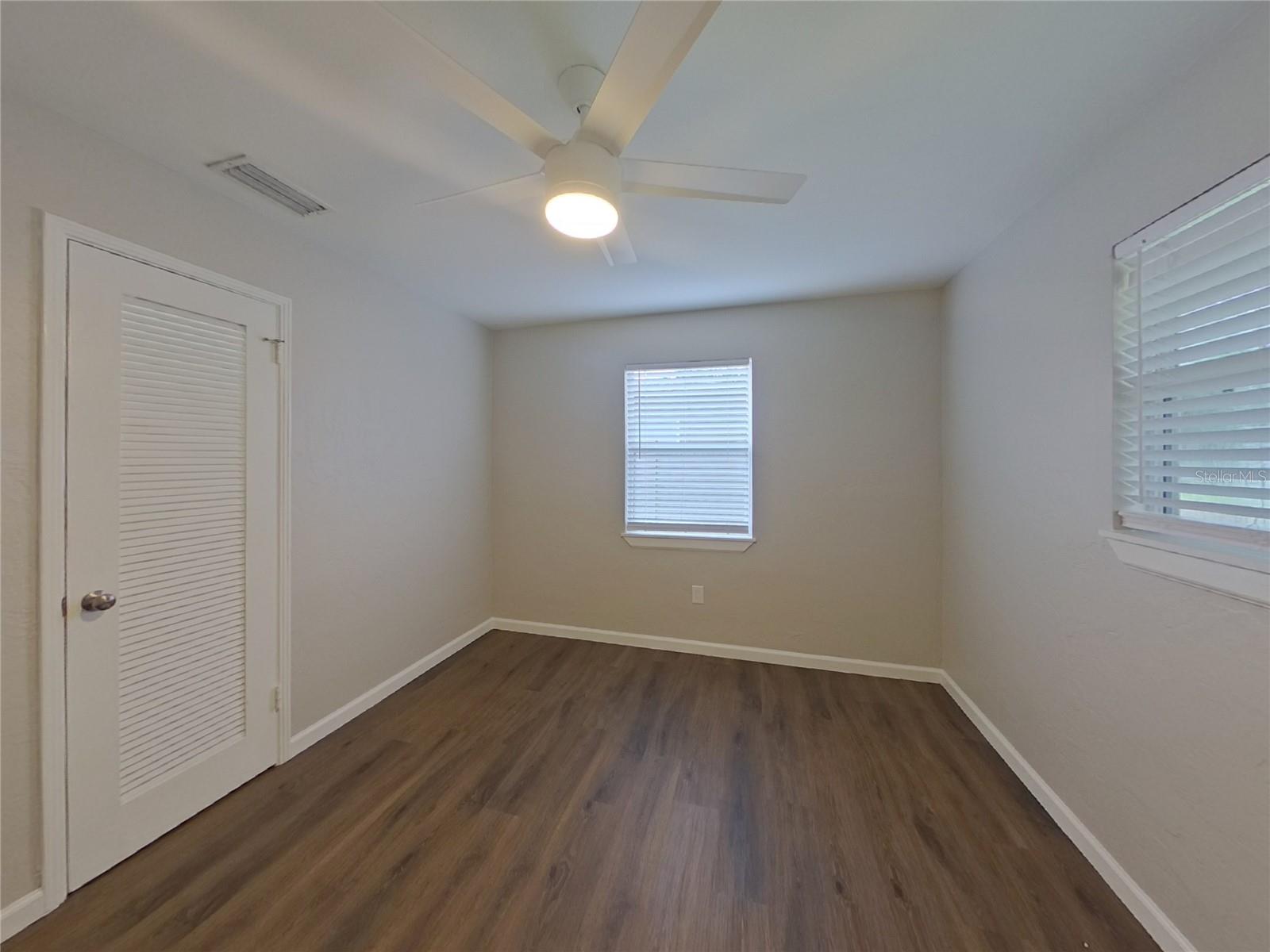 Image 8 of 12 For 3937 Dartmouth Avenue N