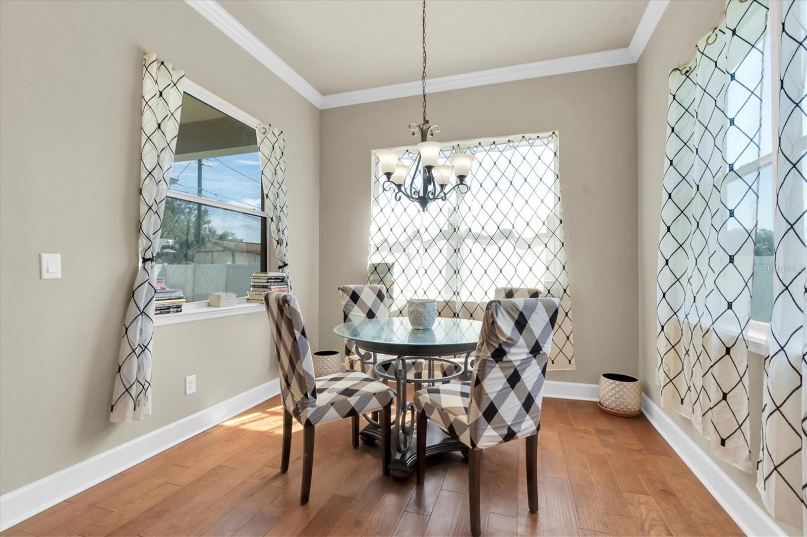 Image 11 of 31 For 8591 Forsyth Drive