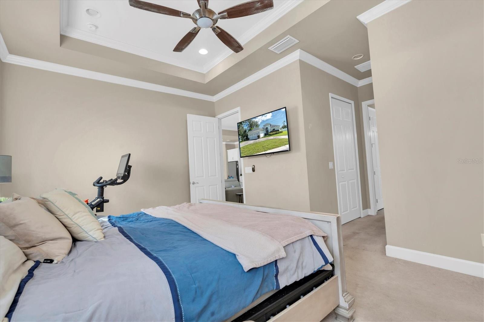 Image 18 of 31 For 8591 Forsyth Drive