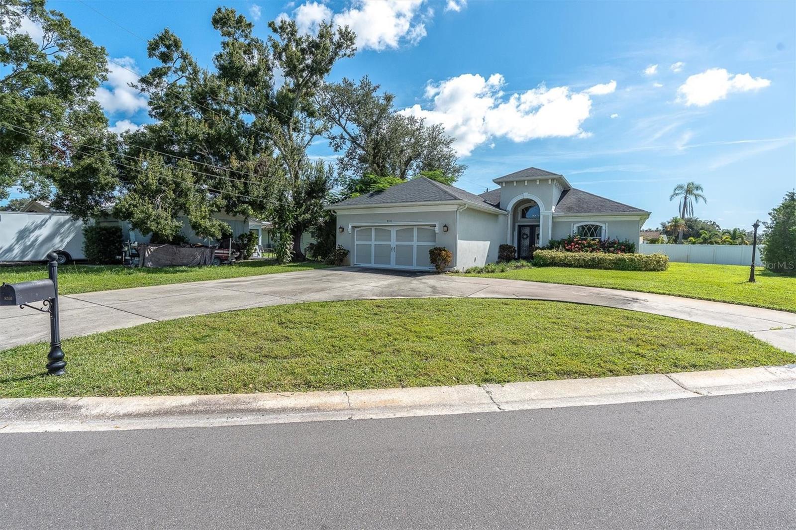 Image 31 of 31 For 8591 Forsyth Drive