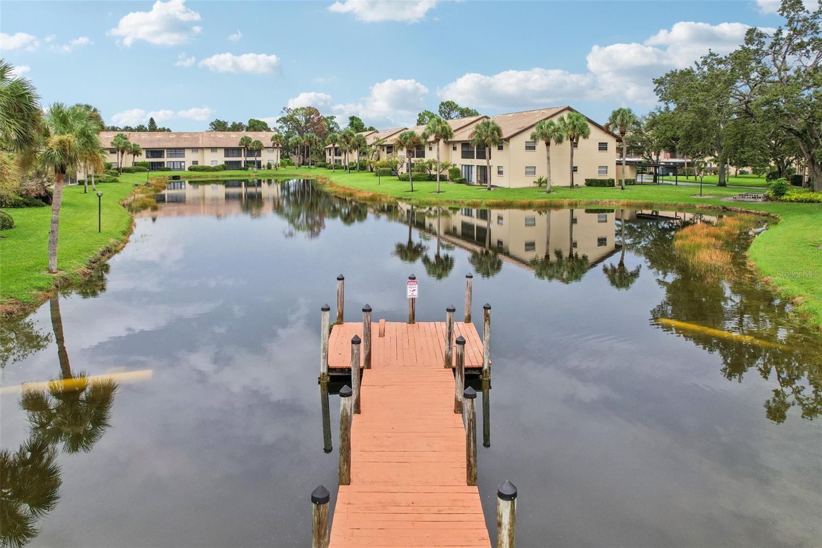 Image 42 of 49 For 335 Three Lakes Lane B