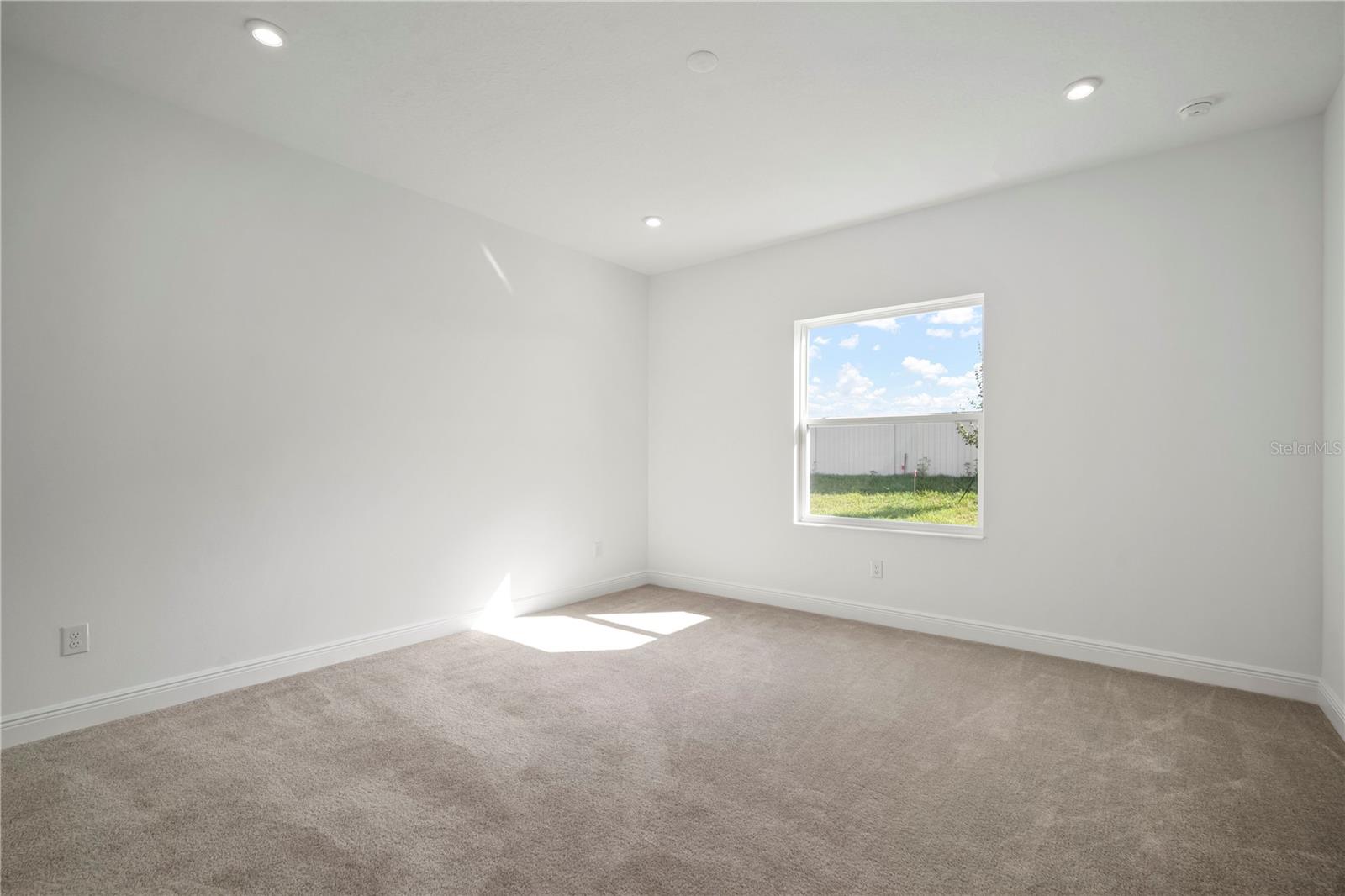 Image 16 of 24 For 2949 Stewart Creek Circle