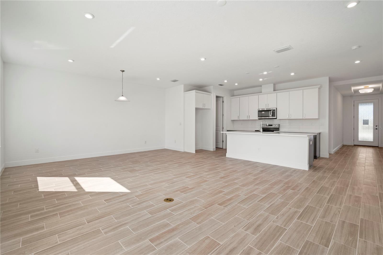 Image 9 of 24 For 2949 Stewart Creek Circle