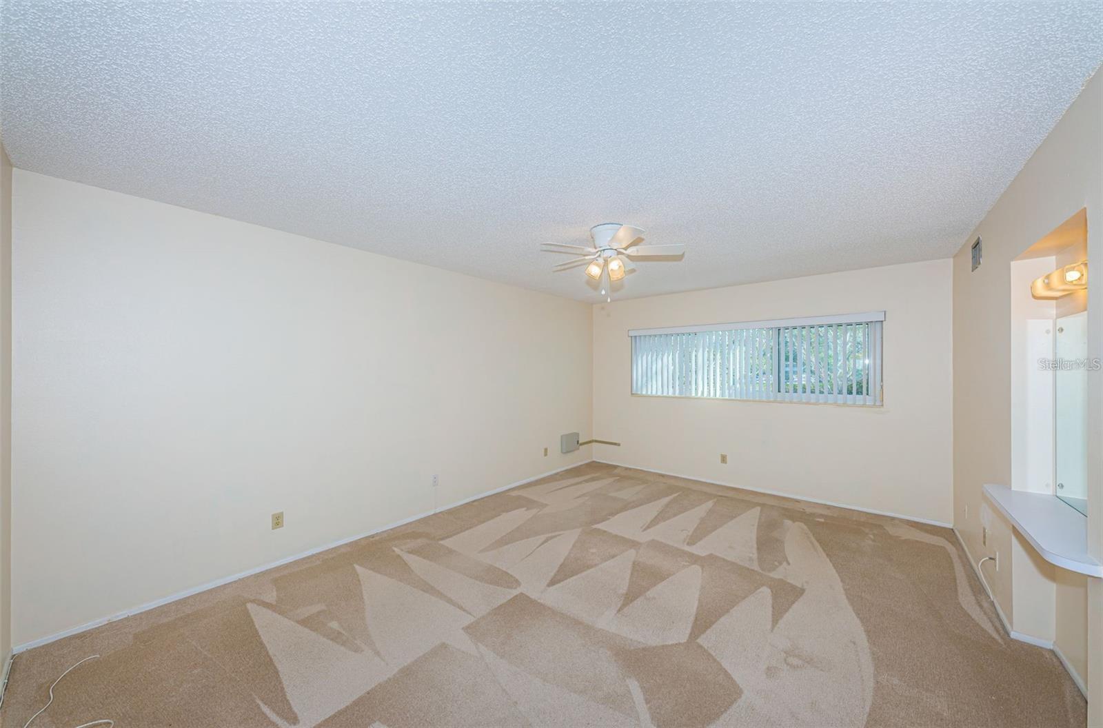 Image 11 of 52 For 2295 Americus Boulevard E 29