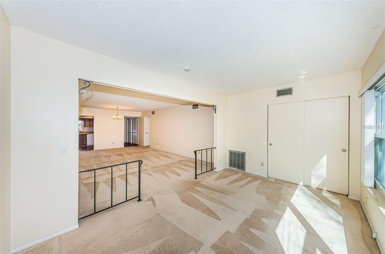 Image 22 of 52 For 2295 Americus Boulevard E 29