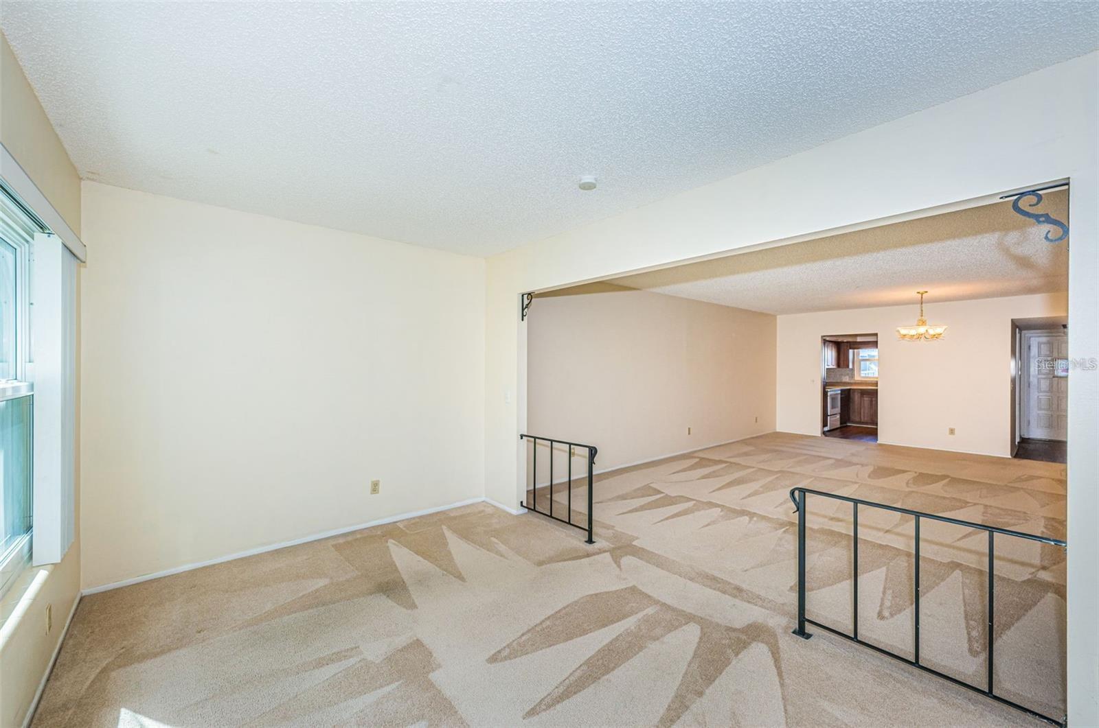 Image 23 of 52 For 2295 Americus Boulevard E 29