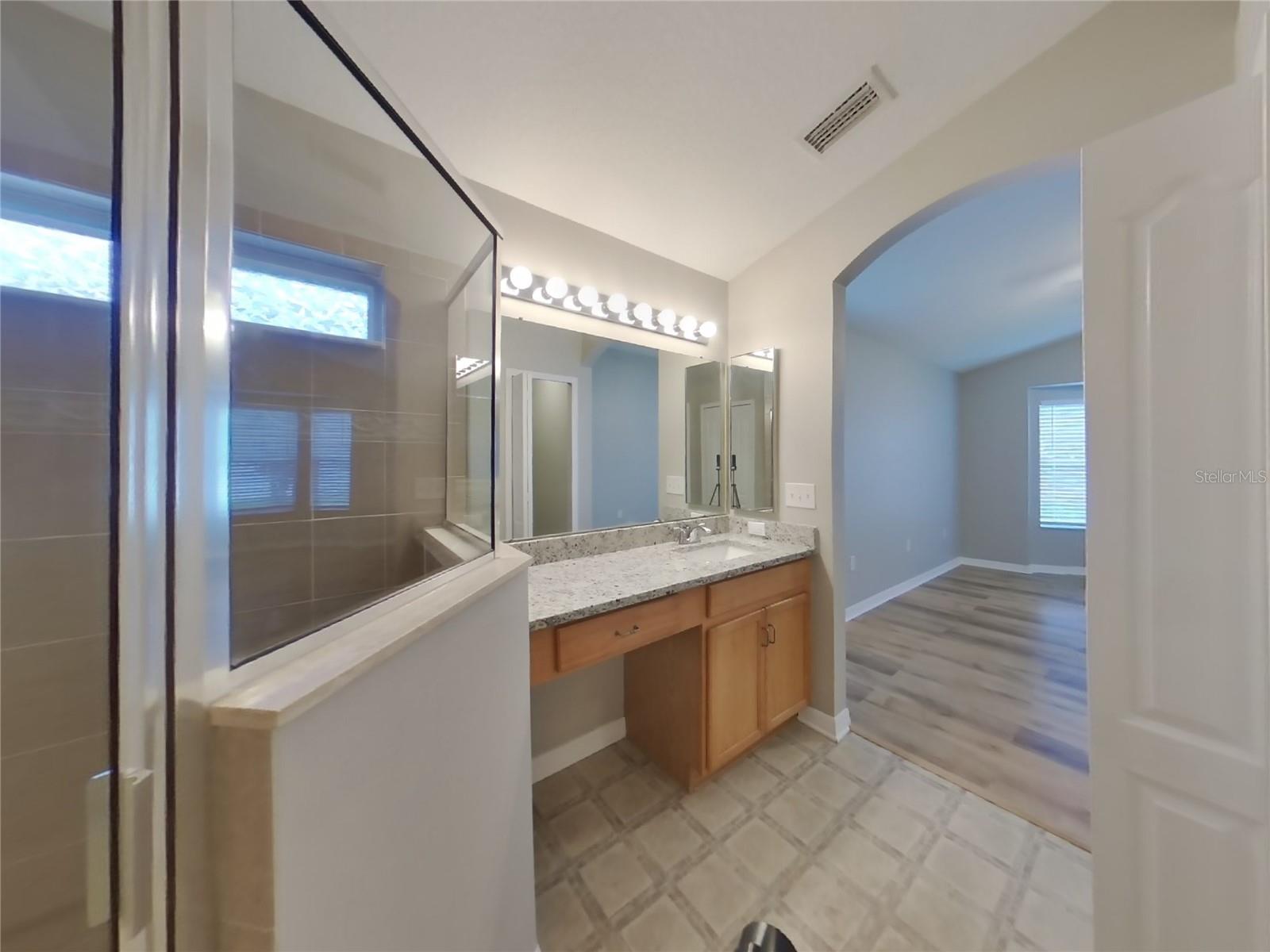 Image 10 of 17 For 15822 Pond Rush Court