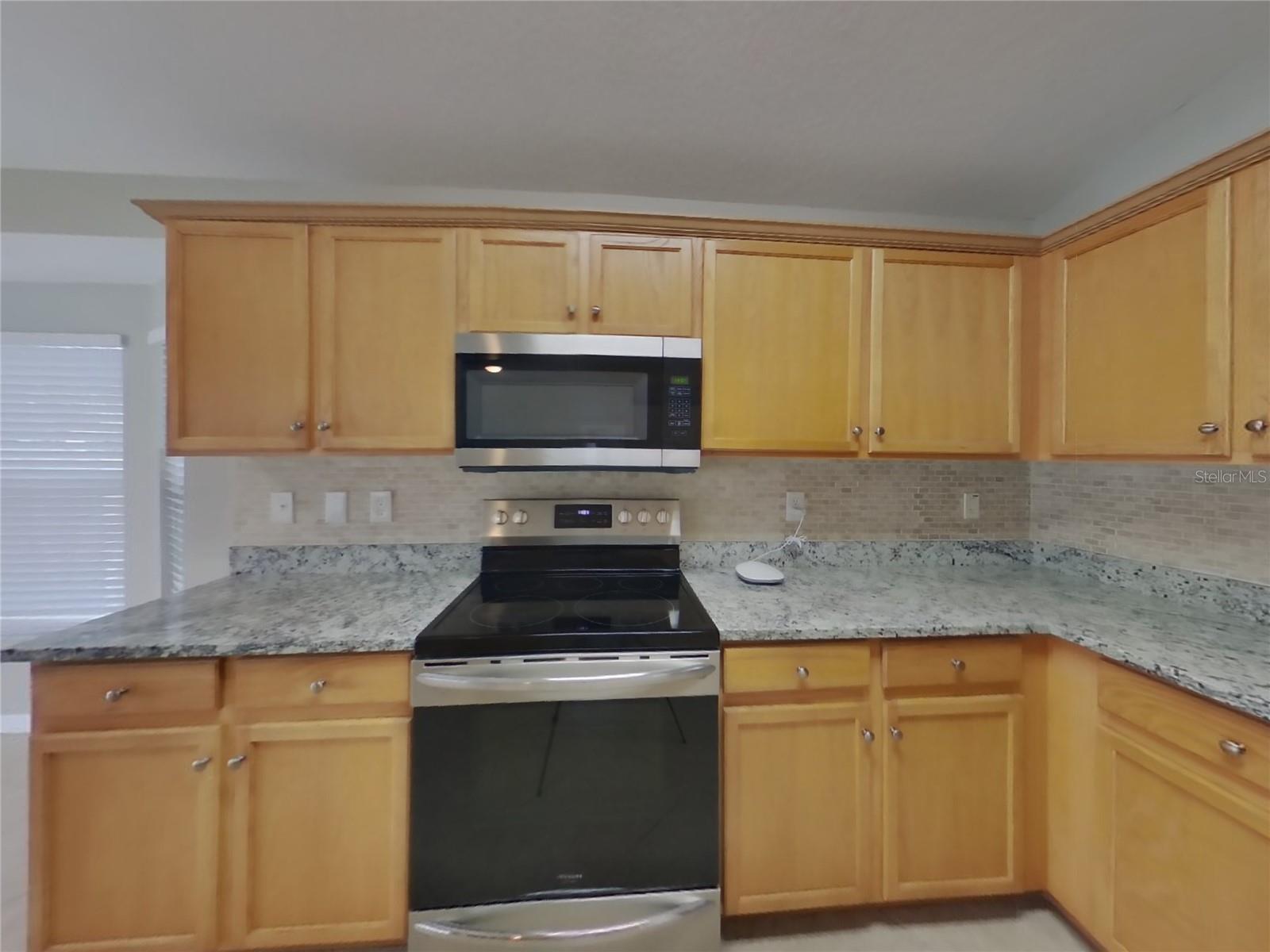 Image 6 of 17 For 15822 Pond Rush Court