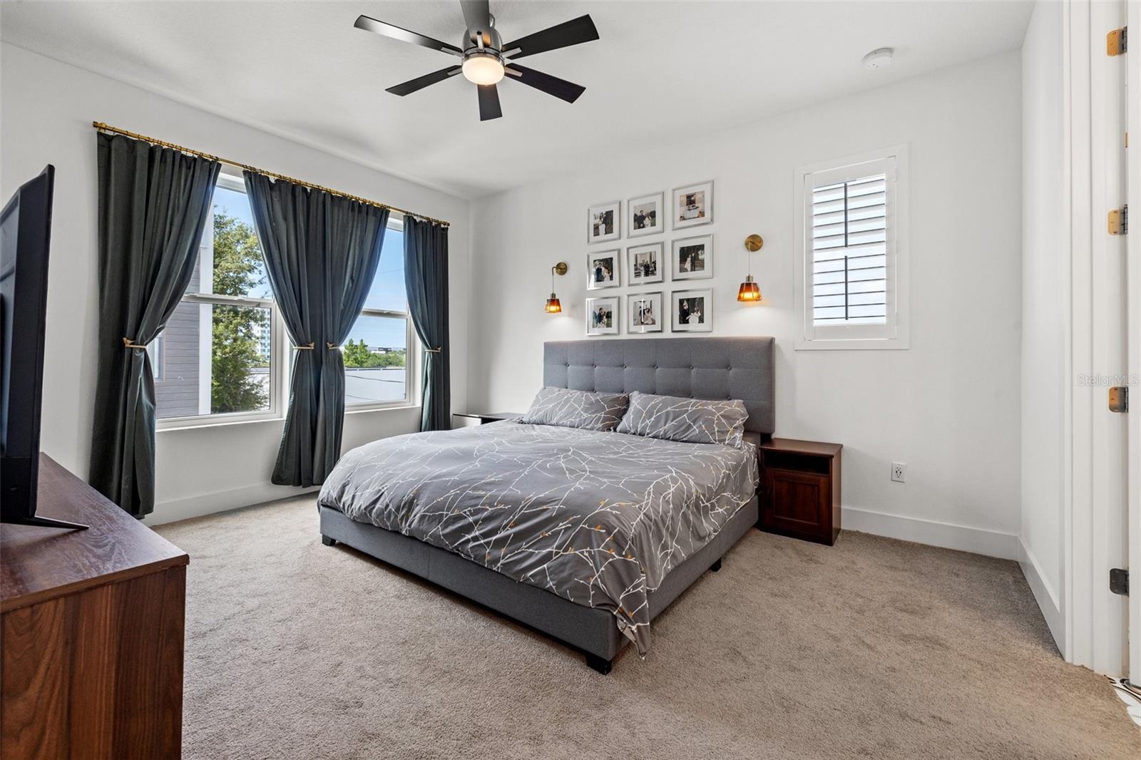 Image 20 of 38 For 320 15th Street N