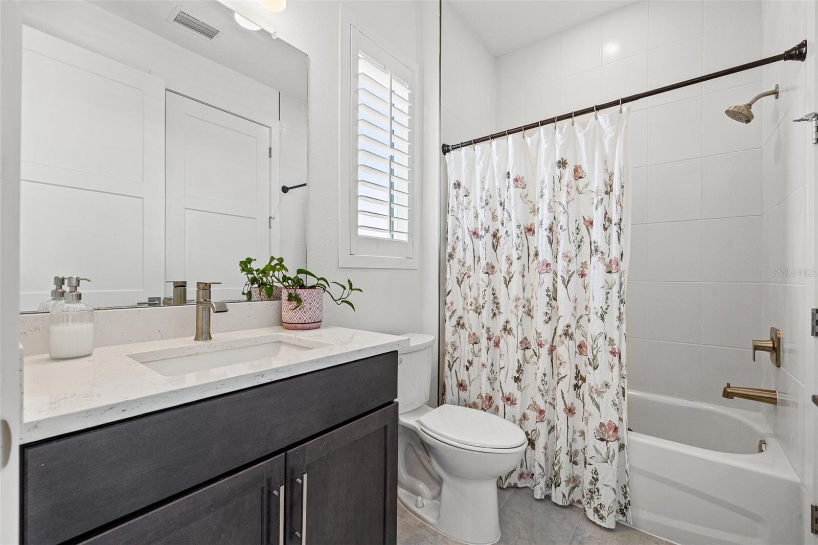 Image 25 of 38 For 320 15th Street N