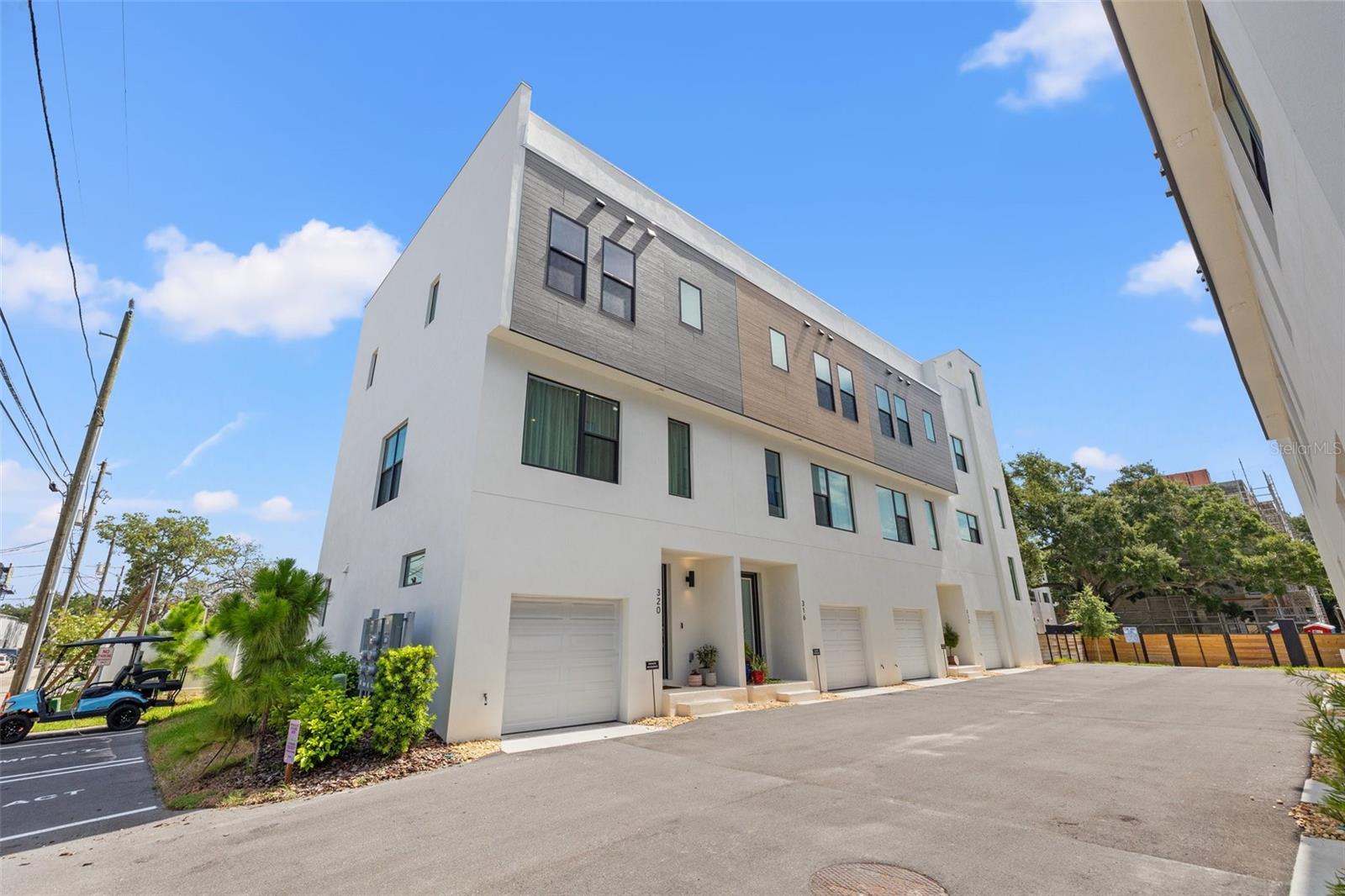 Image 34 of 38 For 320 15th Street N