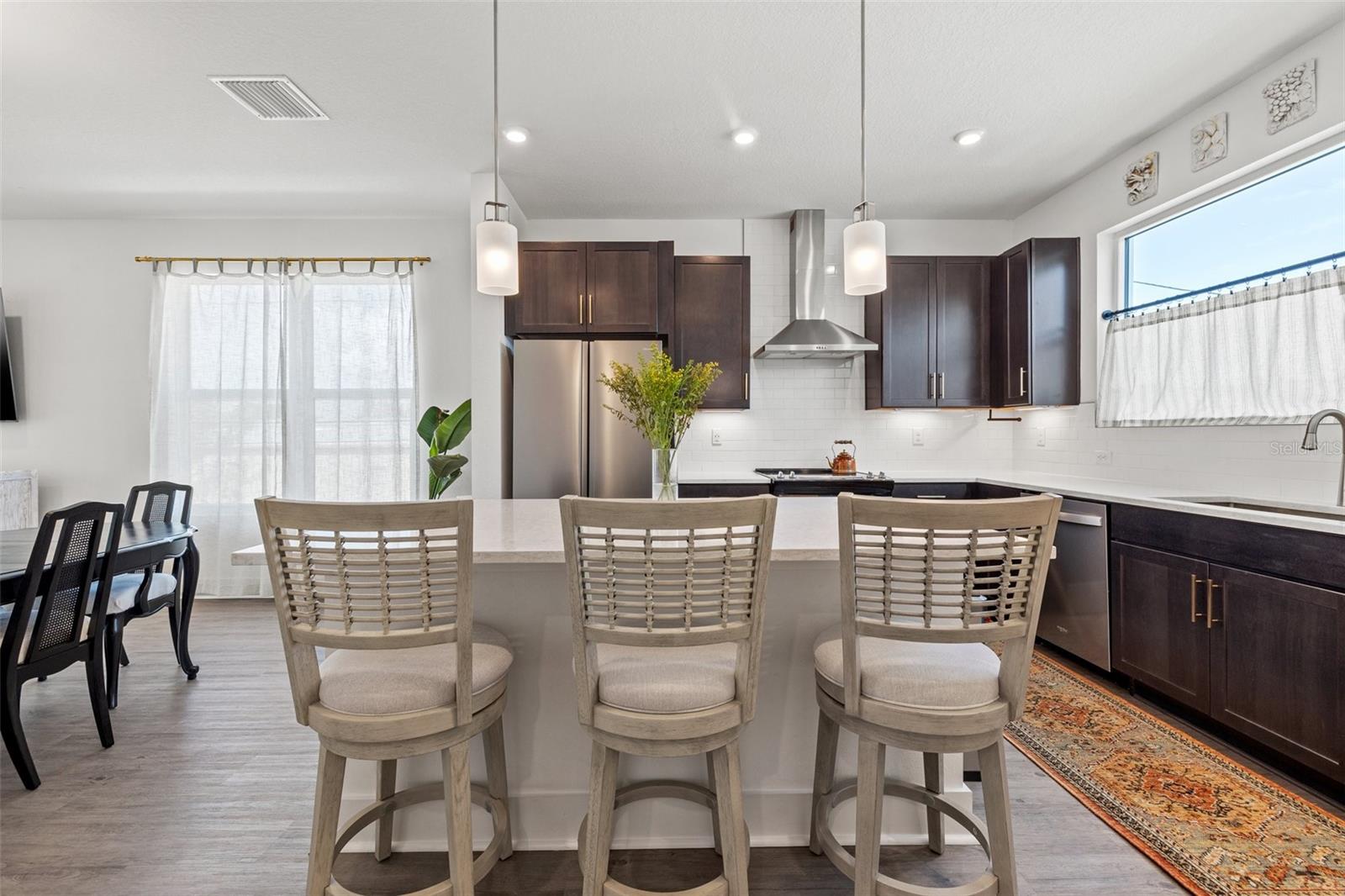 Image 7 of 38 For 320 15th Street N