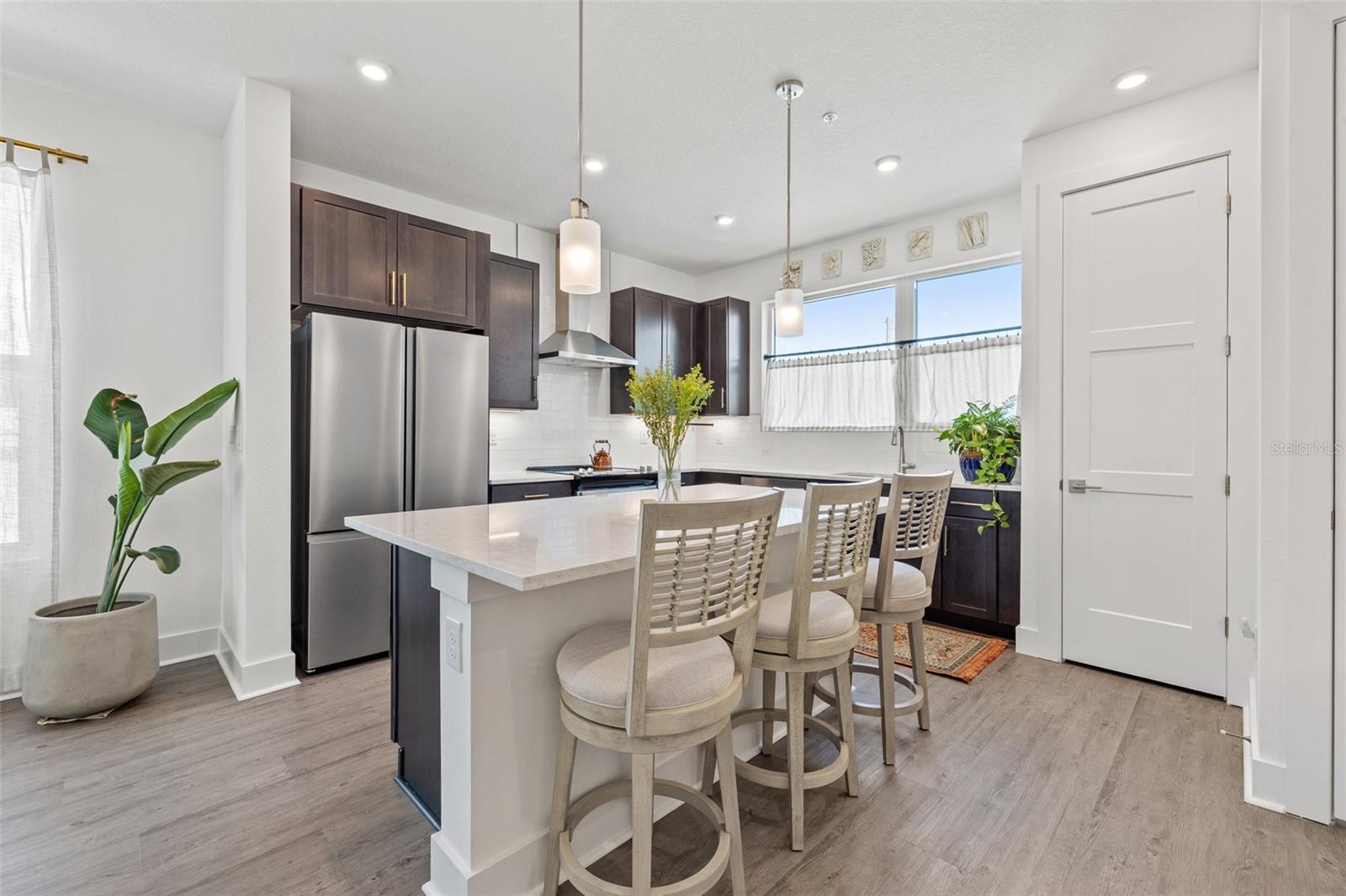 Image 9 of 38 For 320 15th Street N