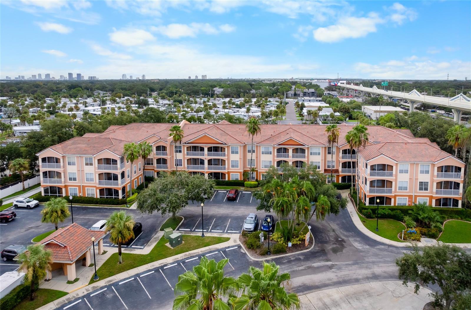 Image 2 of 21 For 5000 Culbreath Key Way 1-118