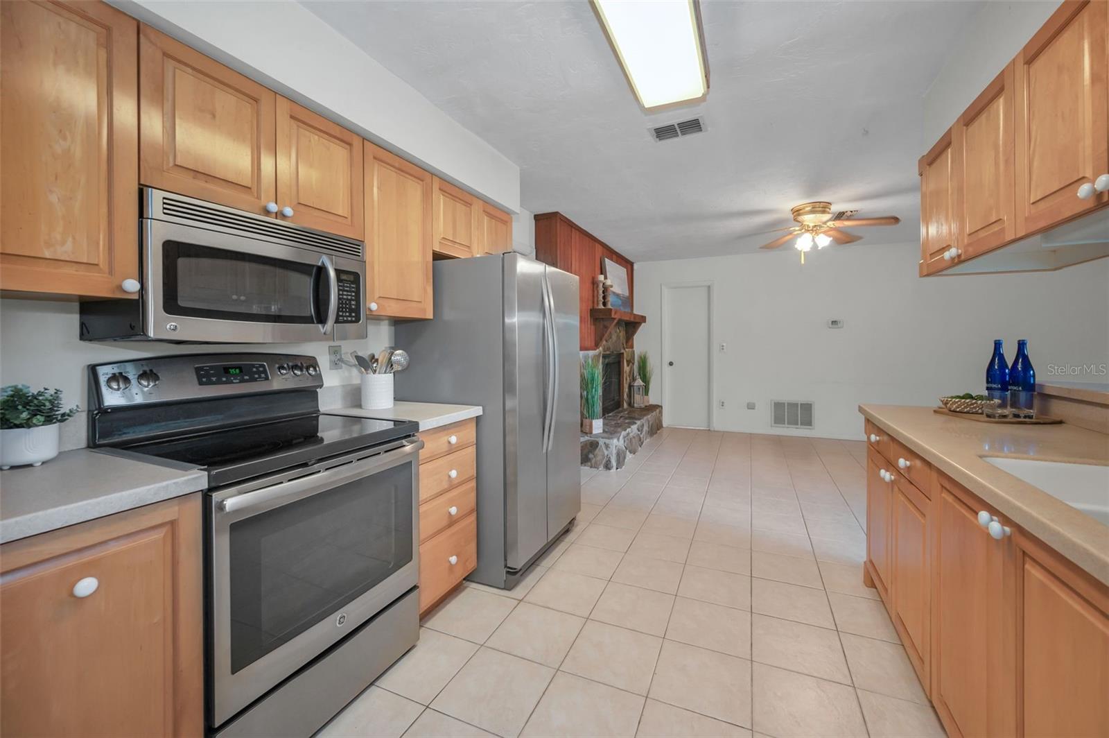 Image 18 of 65 For 2480 Treemont Way