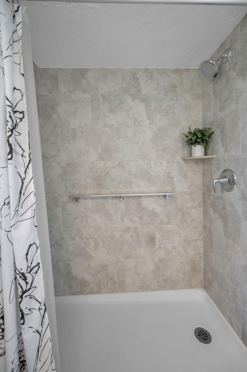 Image 36 of 65 For 2480 Treemont Way