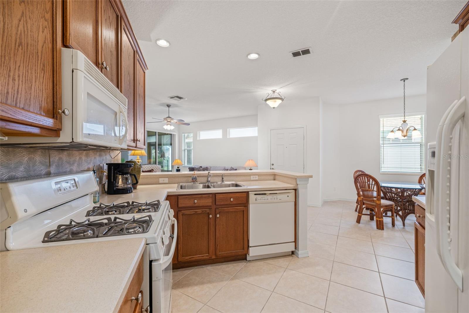 Image 11 of 30 For 1226 Huntington Greens Drive