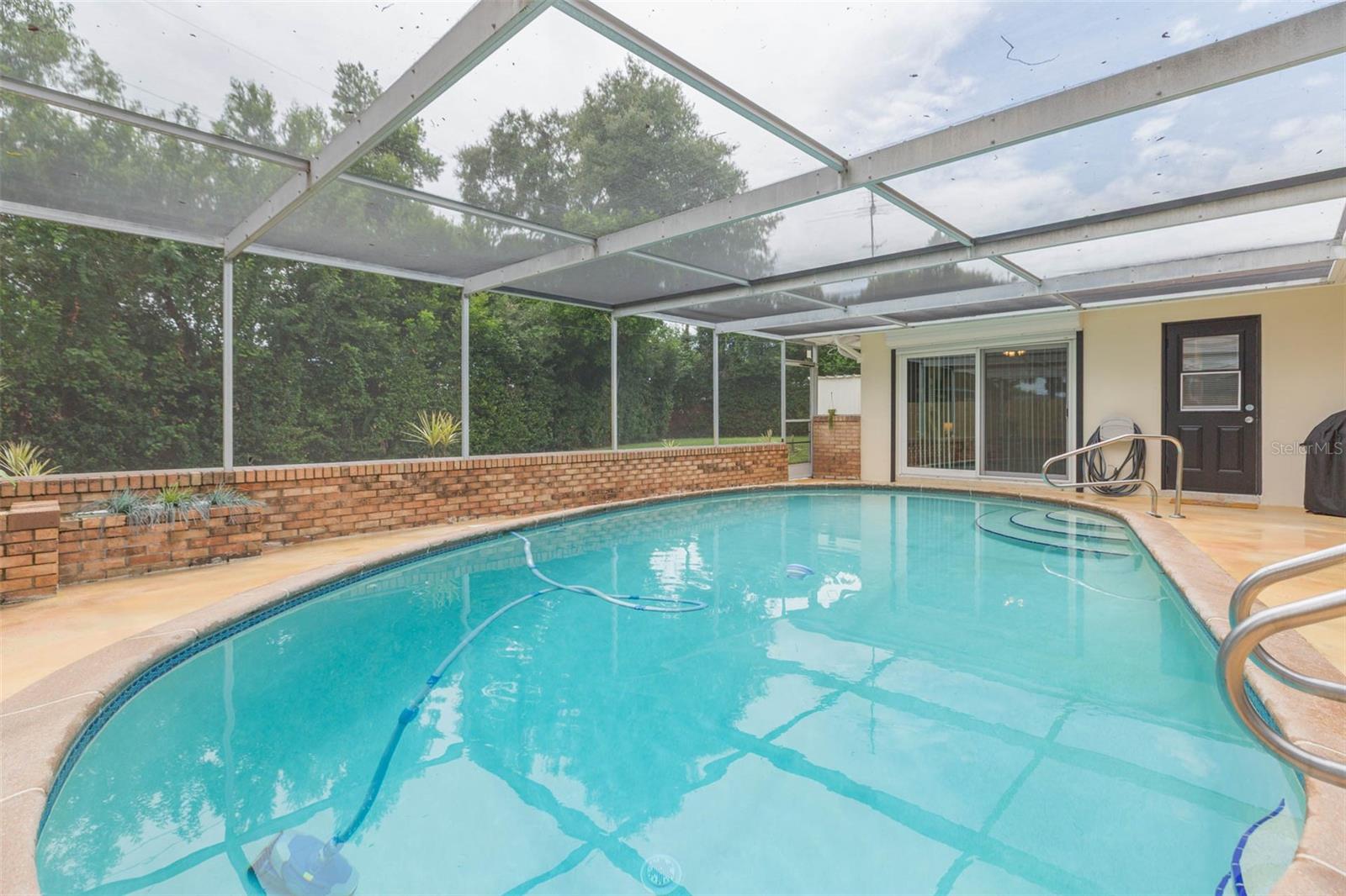 Image 34 of 38 For 2301 Eastwood Drive