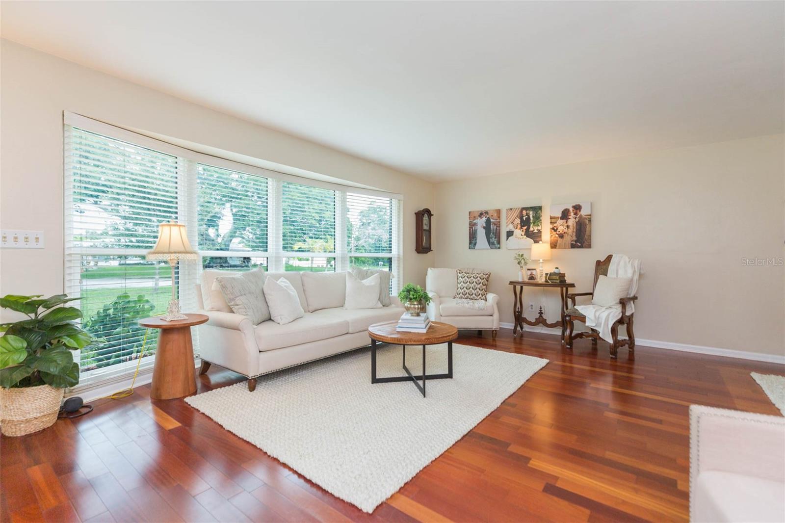 Image 4 of 38 For 2301 Eastwood Drive