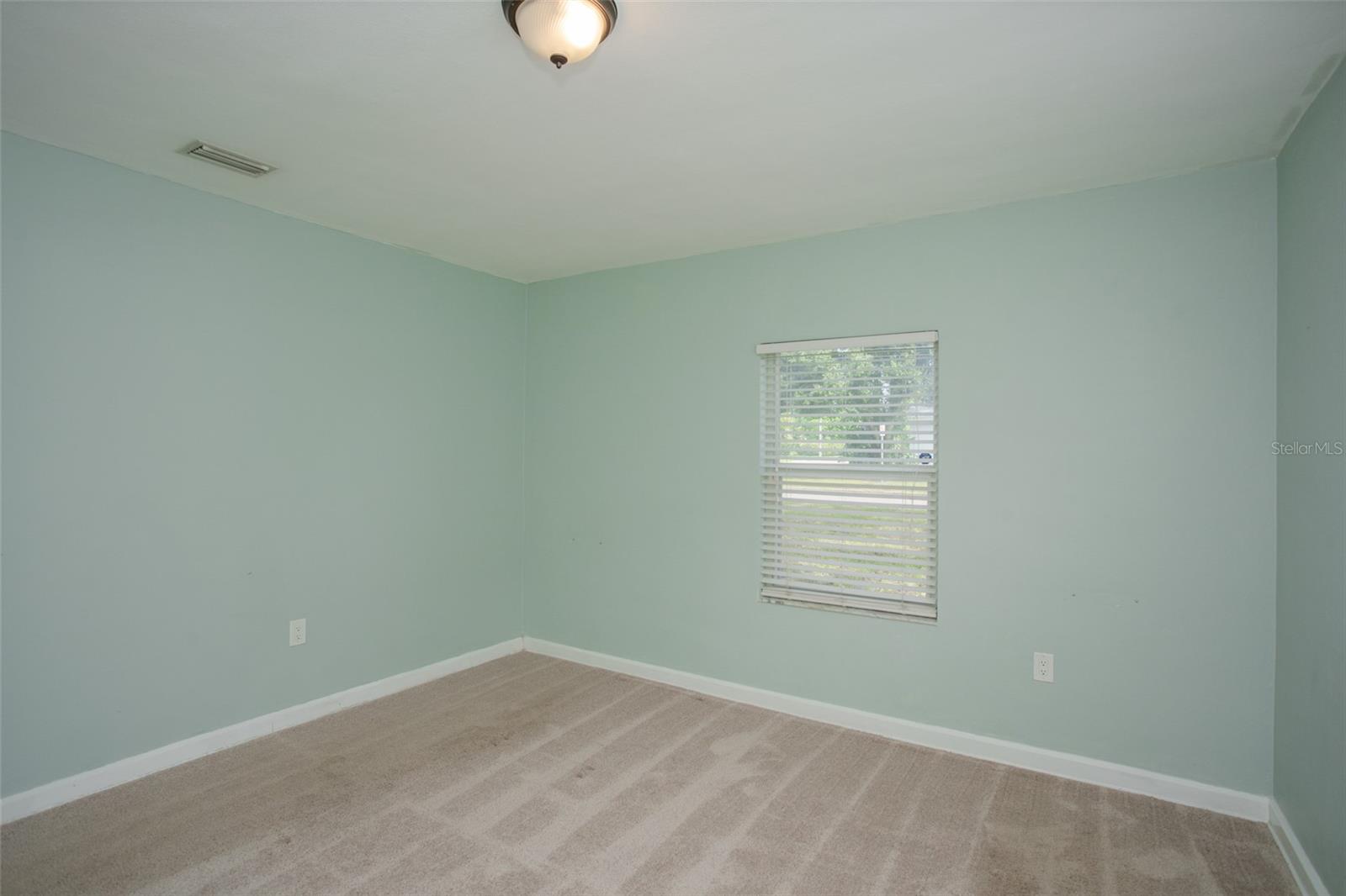 Image 14 of 36 For 1231 48th Street N