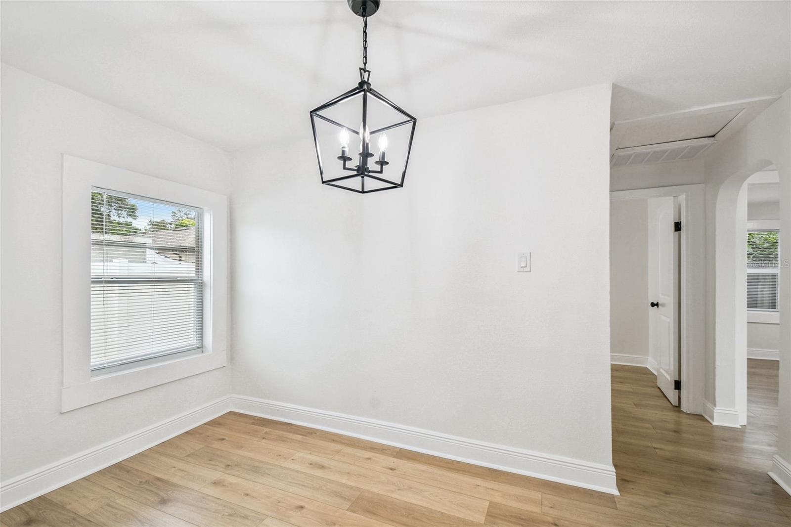 Image 11 of 26 For 2302 Idlewild Avenue