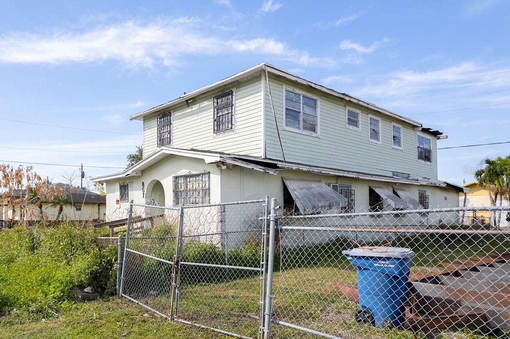 Image 33 of 44 For 857 Avenue C Place