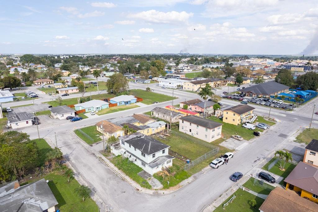 Image 8 of 44 For 857 Avenue C Place