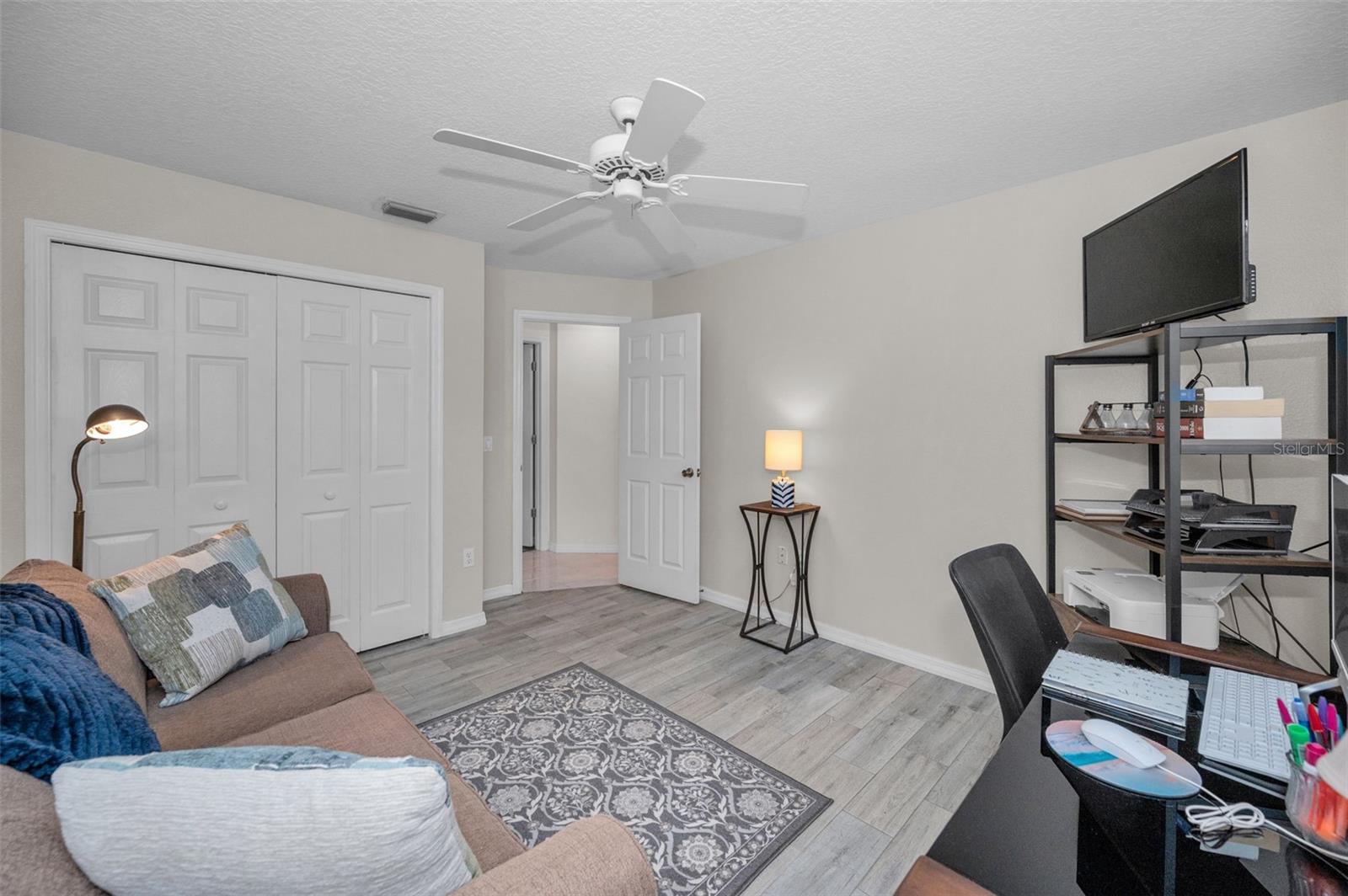 Image 36 of 81 For 3853 Sunrise Lane