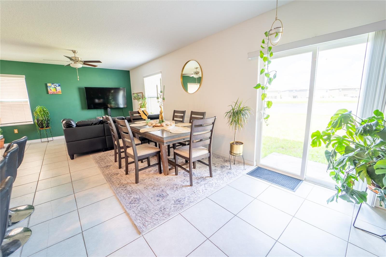 Image 25 of 46 For 5545 Blue Azure Drive