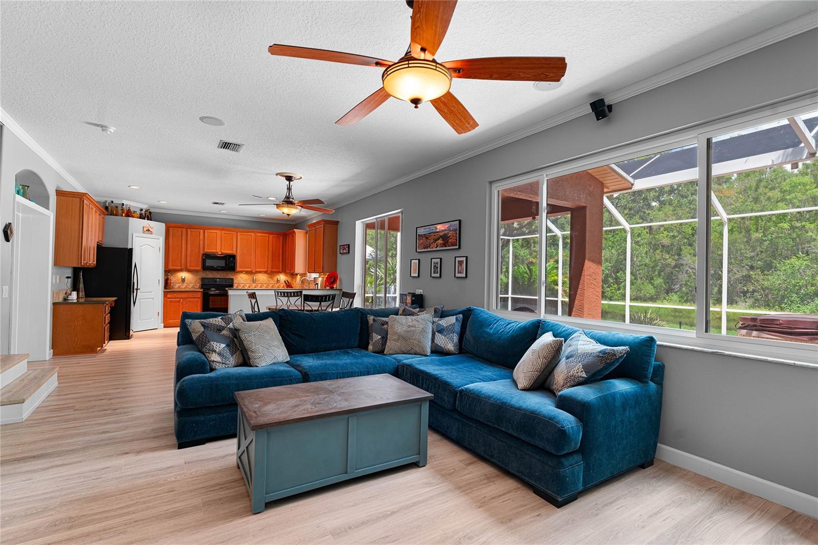 Image 13 of 54 For 19135 Cypress Green Drive