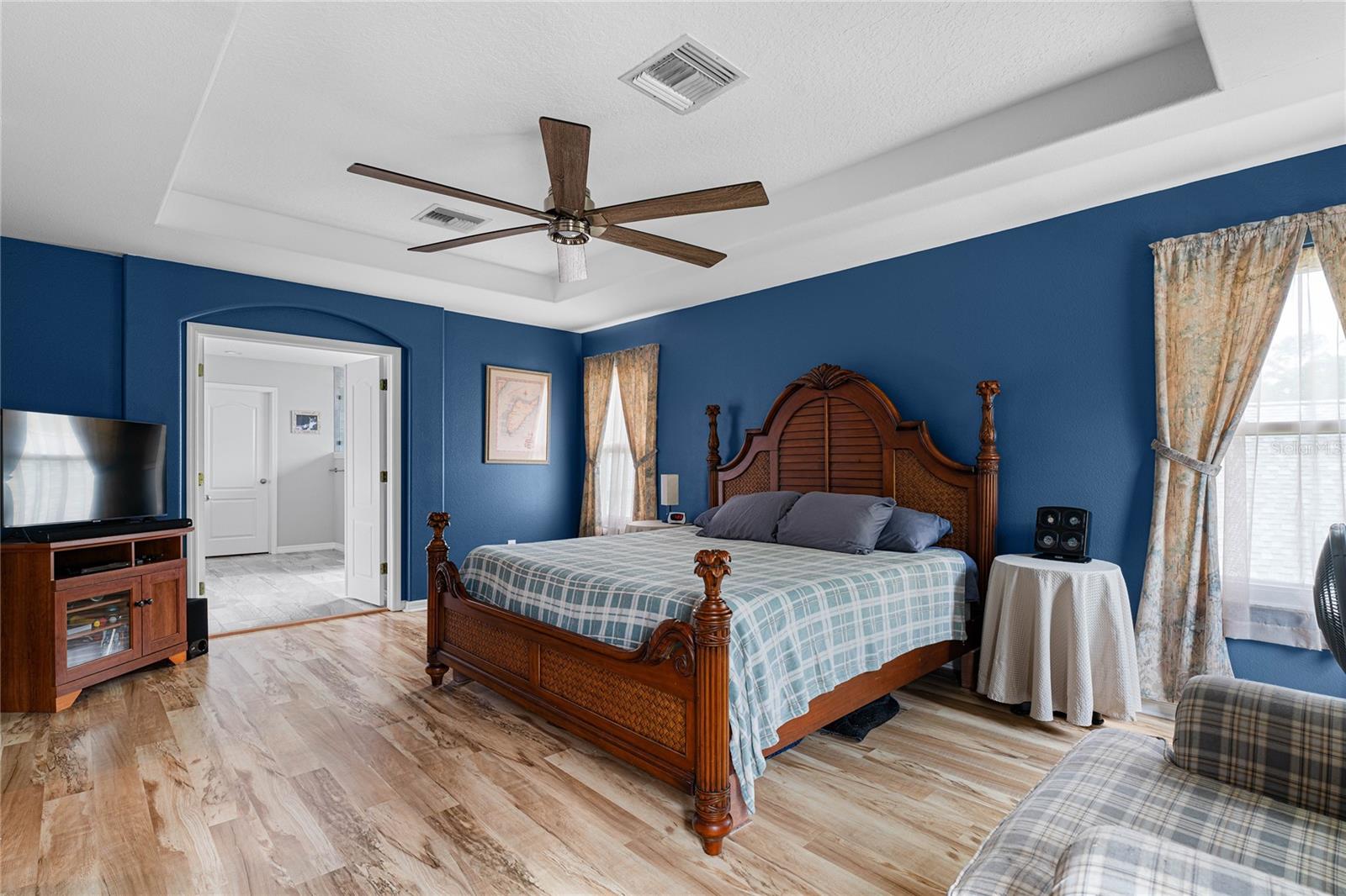 Image 30 of 54 For 19135 Cypress Green Drive