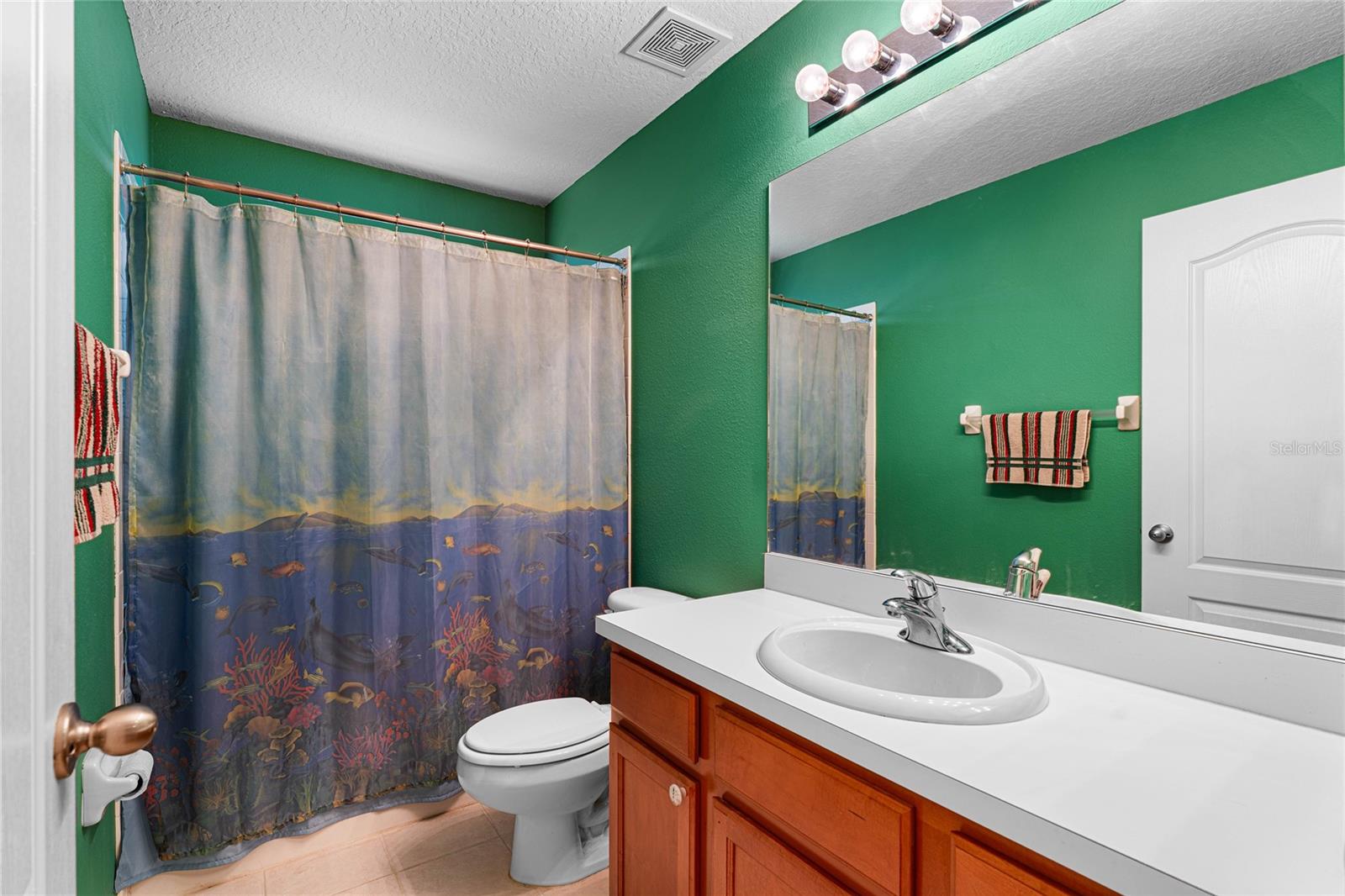 Image 41 of 54 For 19135 Cypress Green Drive