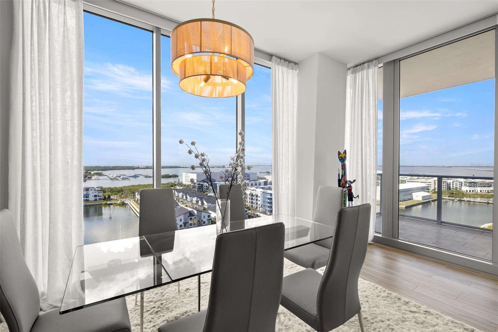 Listing photo id 15 for 5120 Marina Way 12003