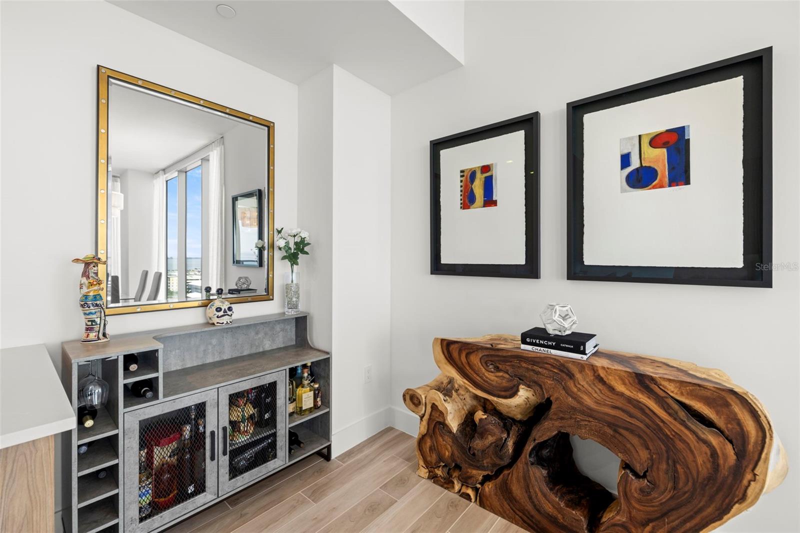 Listing photo id 16 for 5120 Marina Way 12003