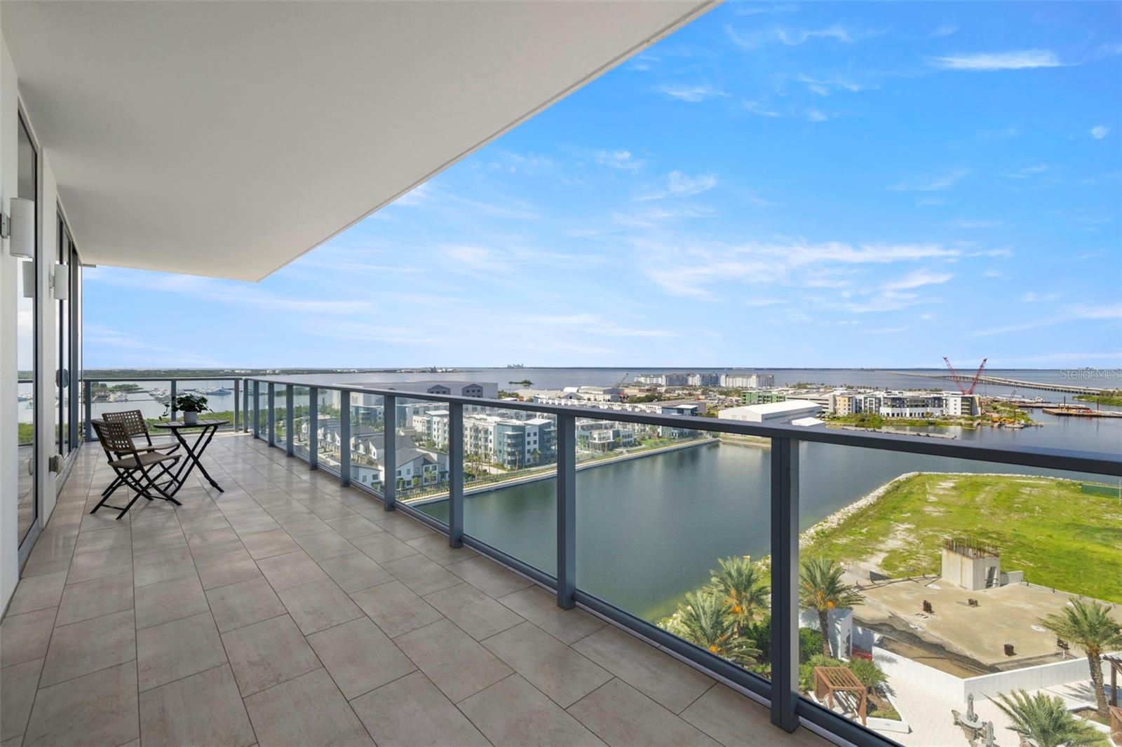 Listing photo id 20 for 5120 Marina Way 12003